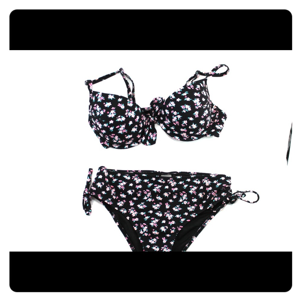 Flower bikini 🌸